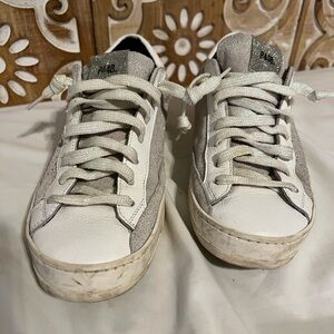 P448 Women's Sneakers in White and Gray